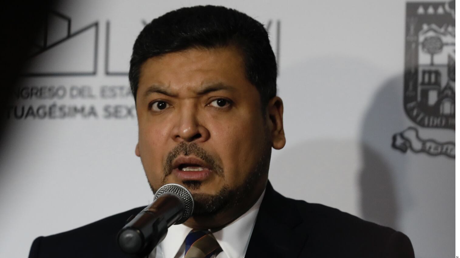 Luis Enrique Orozco fue designado gobernador interino por el Congreso.