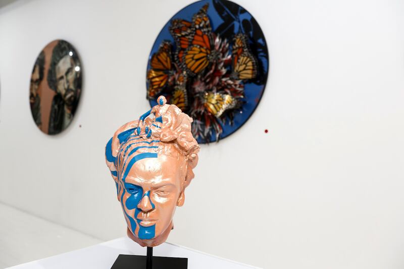 "Ventanas Nouménicas", exposición de 33 piezas escultóricas de Paola Pineda en la LMI Gallery