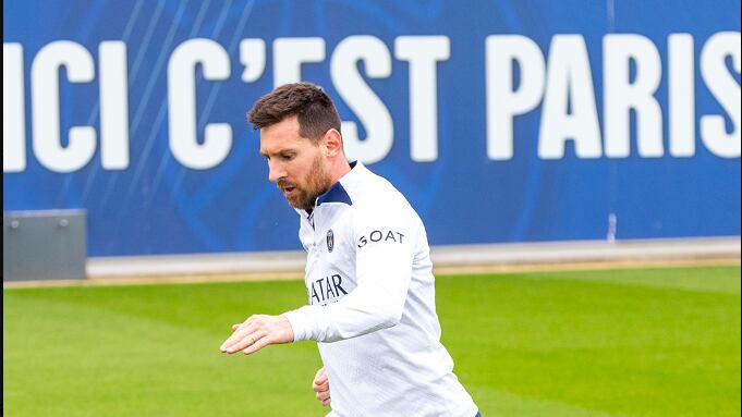 Lionel Messi fue captado en las instalaciones del conjunto parisino I @PSG_inside