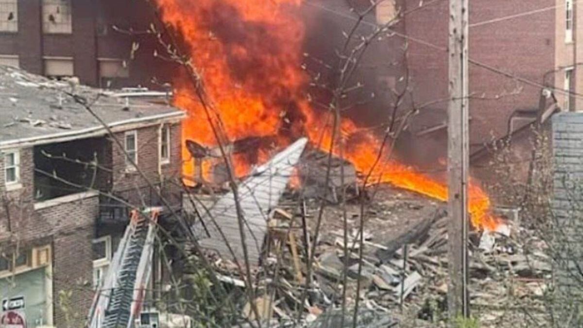 Explosión en fabrica de chocolate deja dos muertos, 8 heridos y 9 desaparecidos.