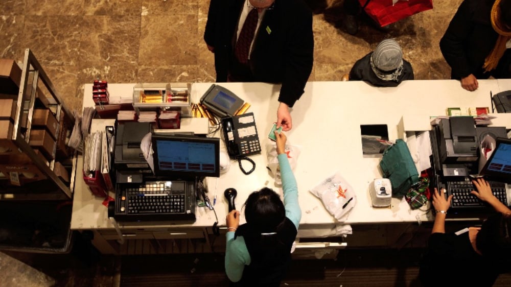 Los bancos endurecerán los cobros y restringirán el crédito; también venderán las deudas a despachos de cobranza para deshacerse del problema.