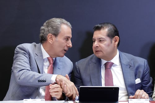 Pepe Chedraui solicitará crédito para rehabilitar calles en la capital; descarta dejar deuda