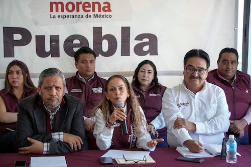Morena Puebla defiende reforma electoral: no elimina pluris, exige voto y campaña
