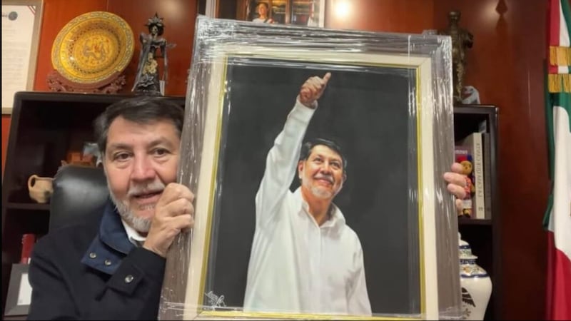 Senado paga más de 27 mil pesos por retrato al óleo de Fernández Noroña