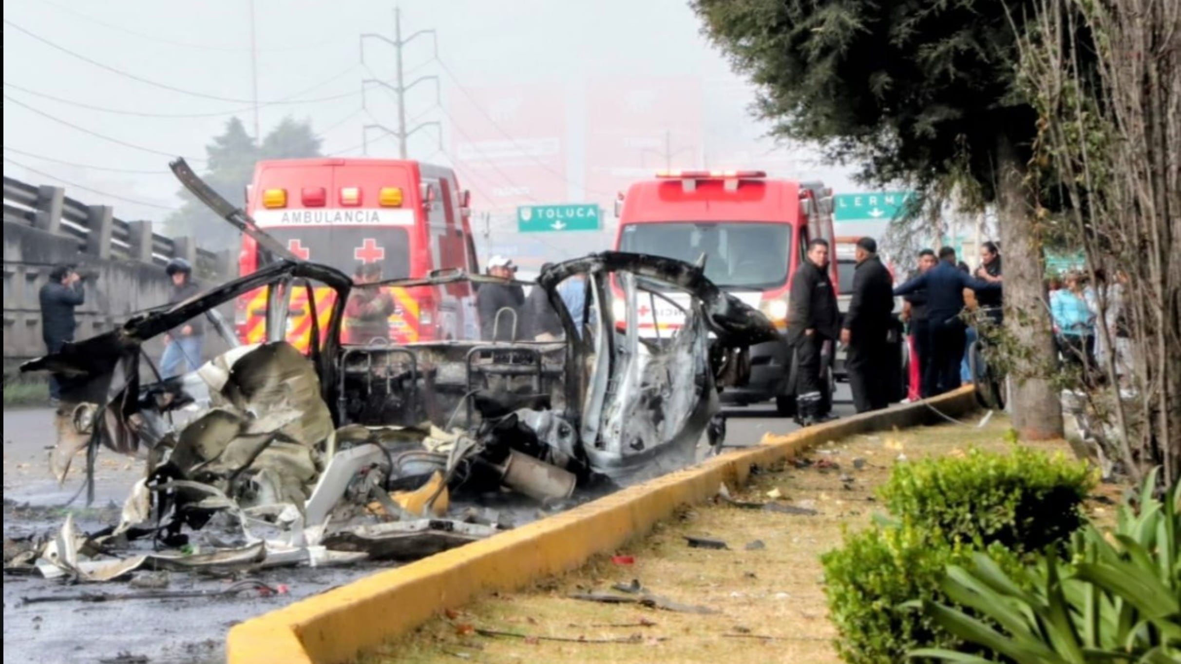 Taxi explota por pirotecnia