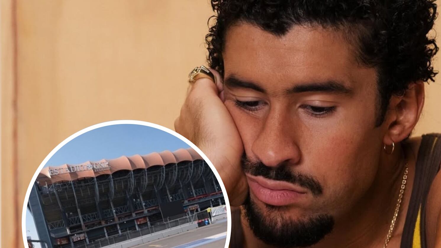 Unas sillas de plástico aparecen en el Estadio GNP Seguros