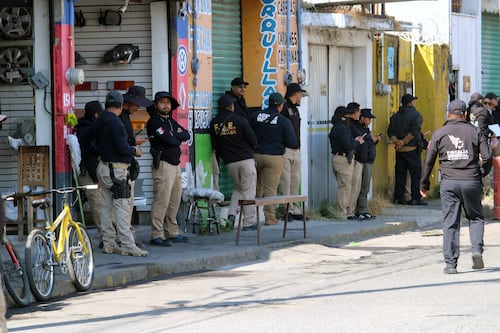 Ayuntamiento descarta expropiación de la 46 Poniente; va por regularización de venta de autopartes