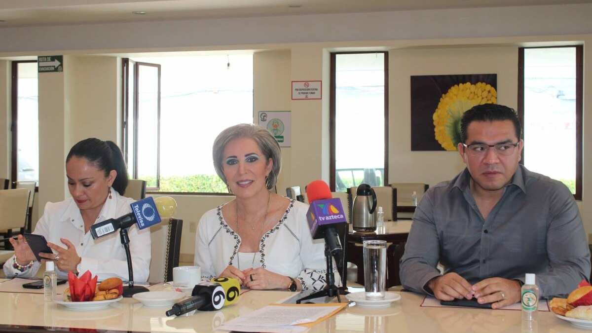 Bárbara Botello, ex alcaldesa de León (2012-2015).)