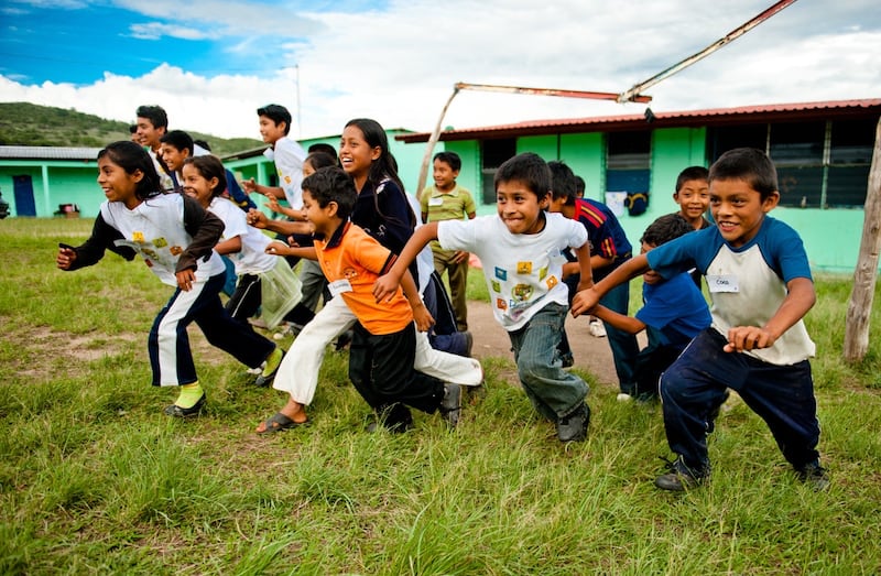 El innovador programa de Educación para Compartir y National Geographic Society enseña a niñas y niños a convertirse en guardianes de la naturaleza desde temprana edad