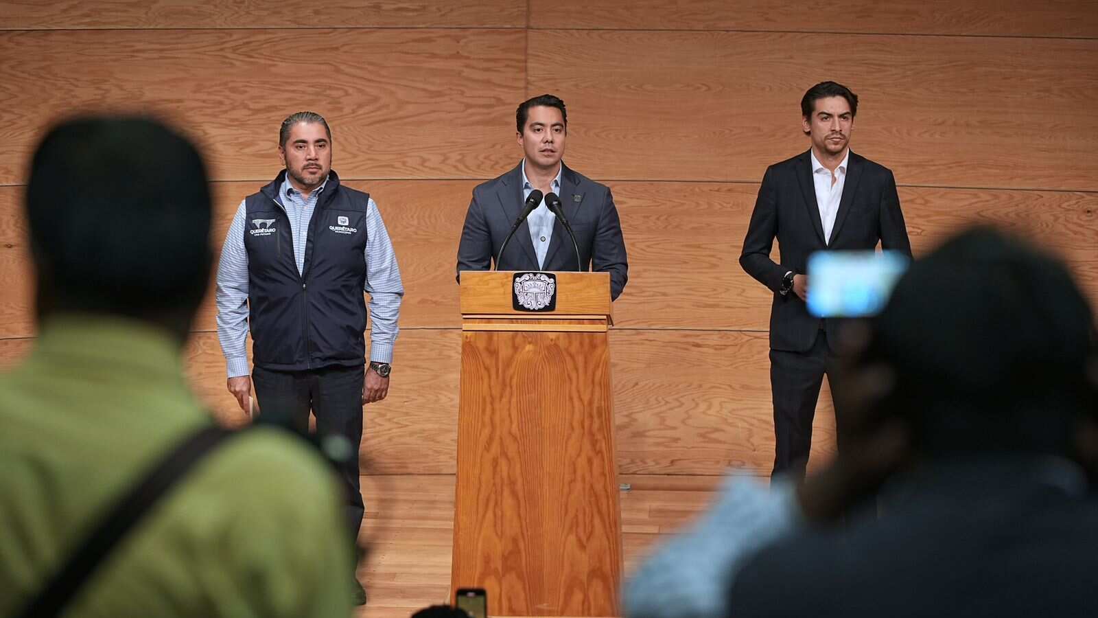 Felifer Macías en Rueda de Prensa.