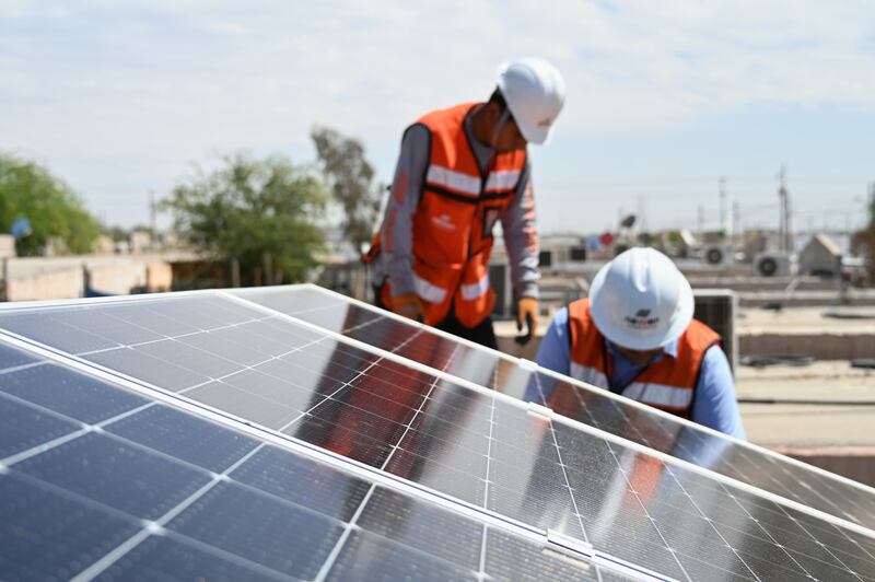 SENER lanza el programa ‘Sol del Norte’ para instalar paneles solares y reducir tarifas eléctricas hasta un 70 por ciento
