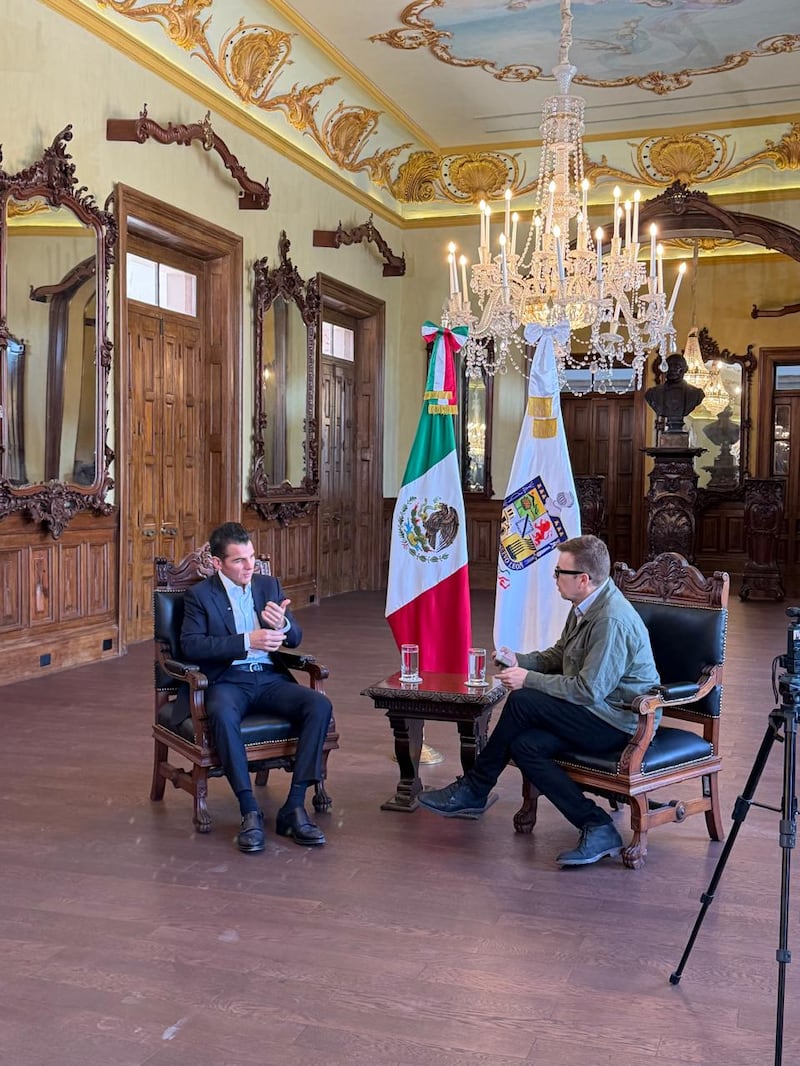 “Sí me veo como gobernador, pero hoy mi prioridad es cumplirle a Nuevo León”: Mike Flores