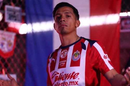 Ángel Sepúlveda buscará romper la maldición: Delanteros veteranos no logran campeonar en Chivas