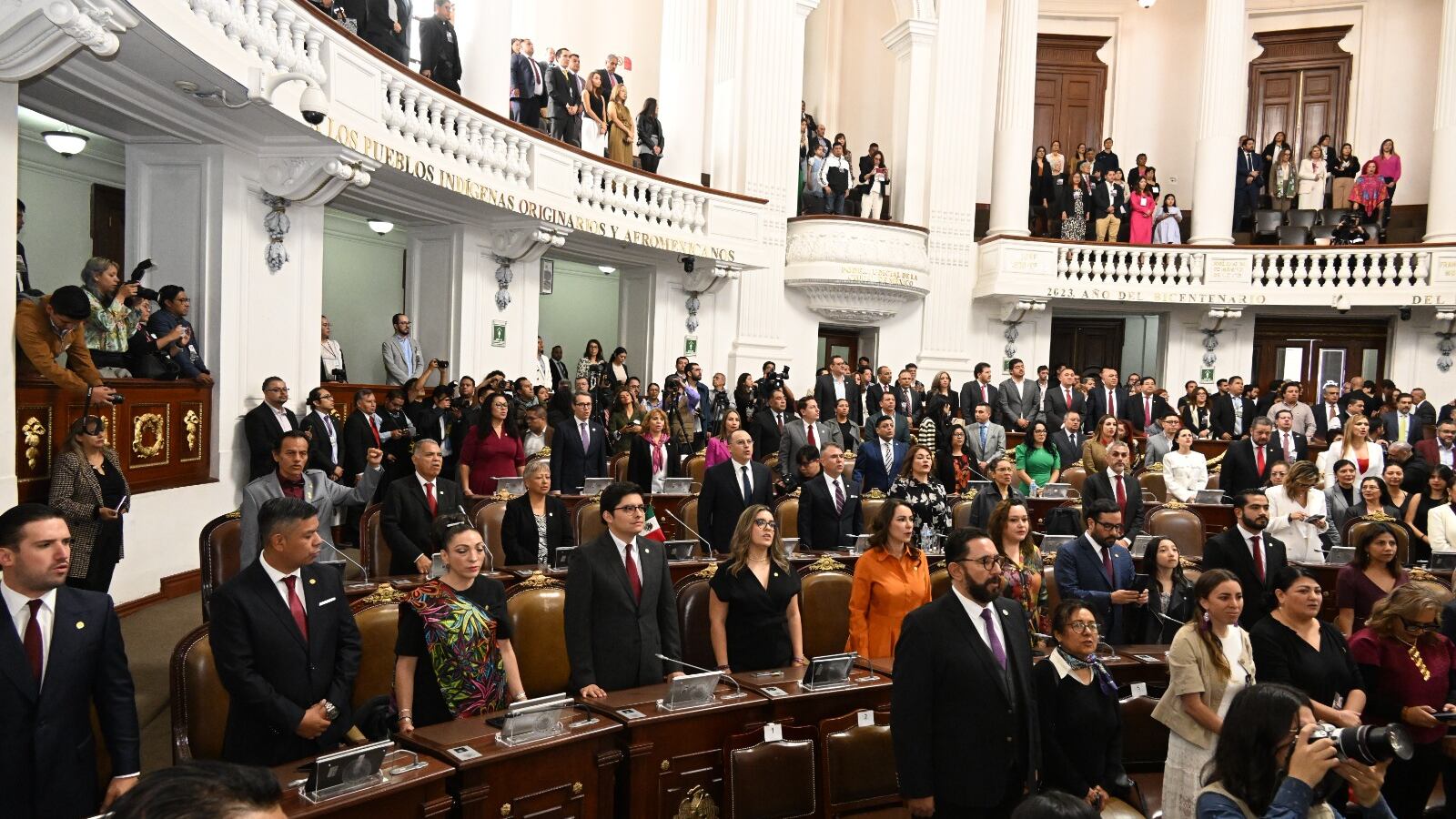 #PolíticaConfidencial Diputados recurren al chapulineo para “salvar el pellejo”