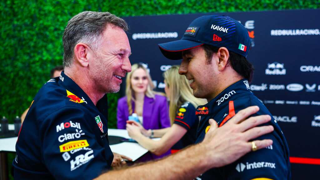 Christian Horner y Checo Pérez