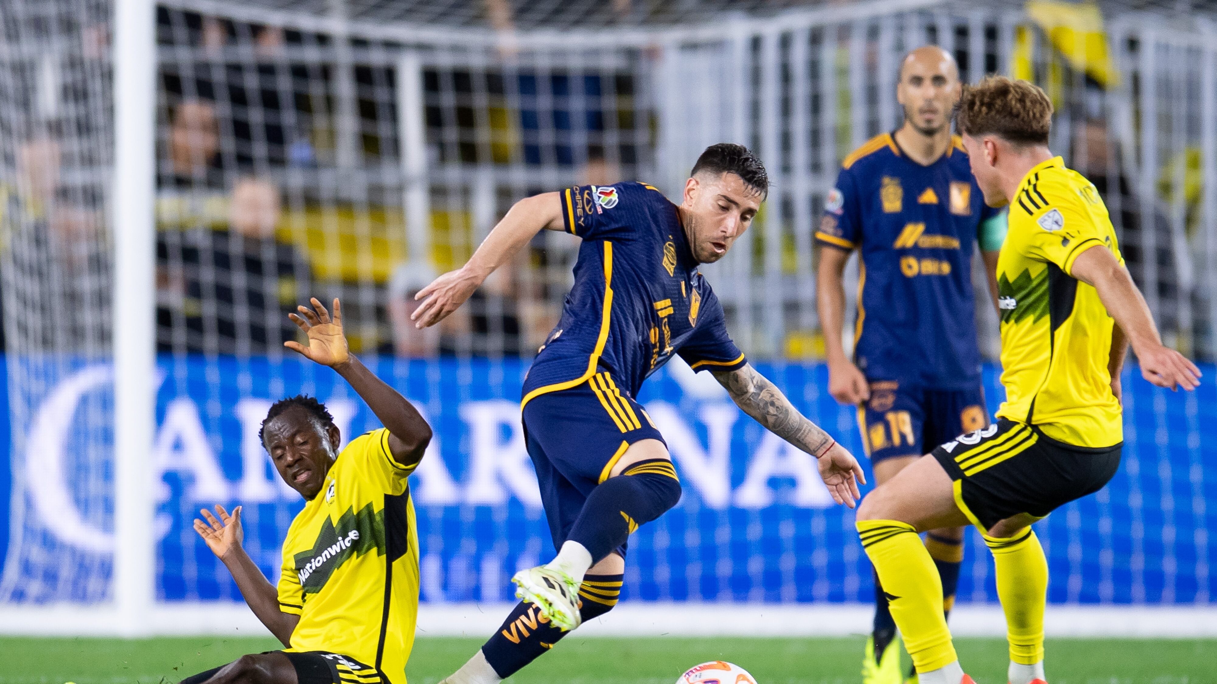 Columbus Crew vs. Tigres