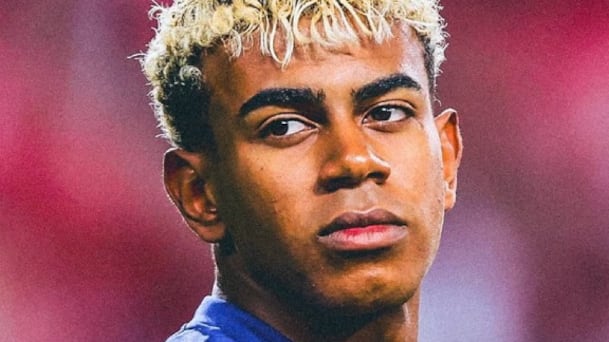 Lamine Yamal, uno de los candidatos al Balón de Oro 2025.