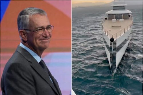 Chocan yate de Salinas Pliego en Italia y pide ayuda para pagar la reparación: “Va a costar mucho”