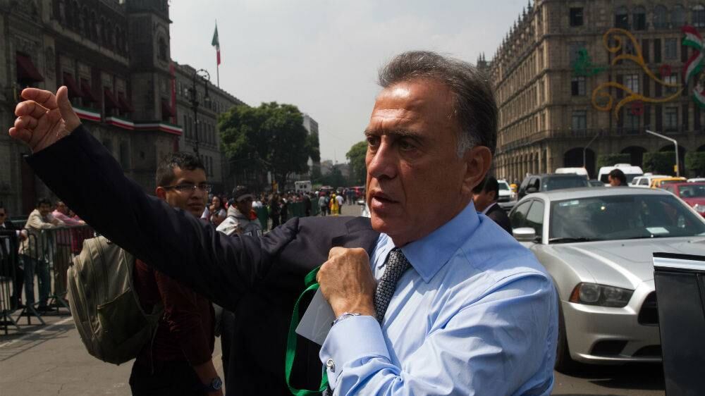 Fiscalía abre investigación contra Miguel Ángel Yunes