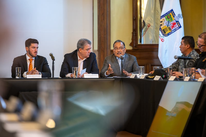 Mijes señaló que se debe gobernar sin colores partidistas.