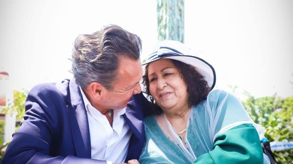 El mandatario jalisciense refrendó el apoyo del Gobierno del Estado hacia con las familias afectadas. CORTESÍA/ PABLO LEMUS