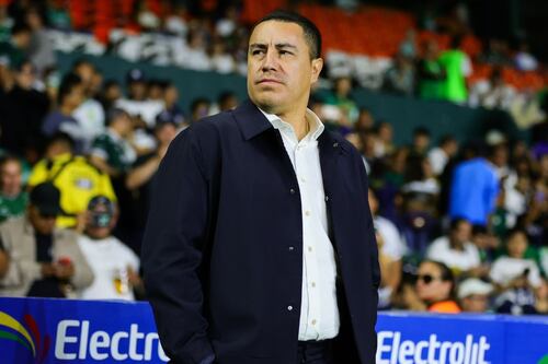 “Presión es estar en Gaza”: Tunden a Efraín Juárez por insólita declaración en plena crisis de Pumas