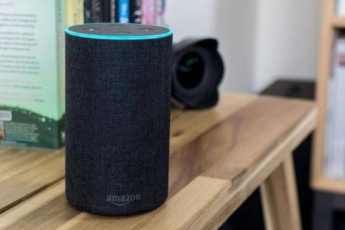 Tiktoker se volvió viral tras afirmar que Alexa le dijo que golpeara a sus hijos