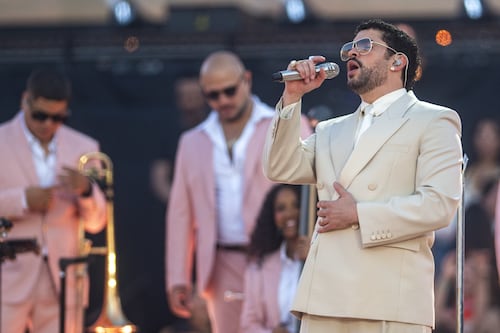 Bad Bunny se une a ‘Toy Story 5’ y revelan cuál será su personaje en la película de Pixar