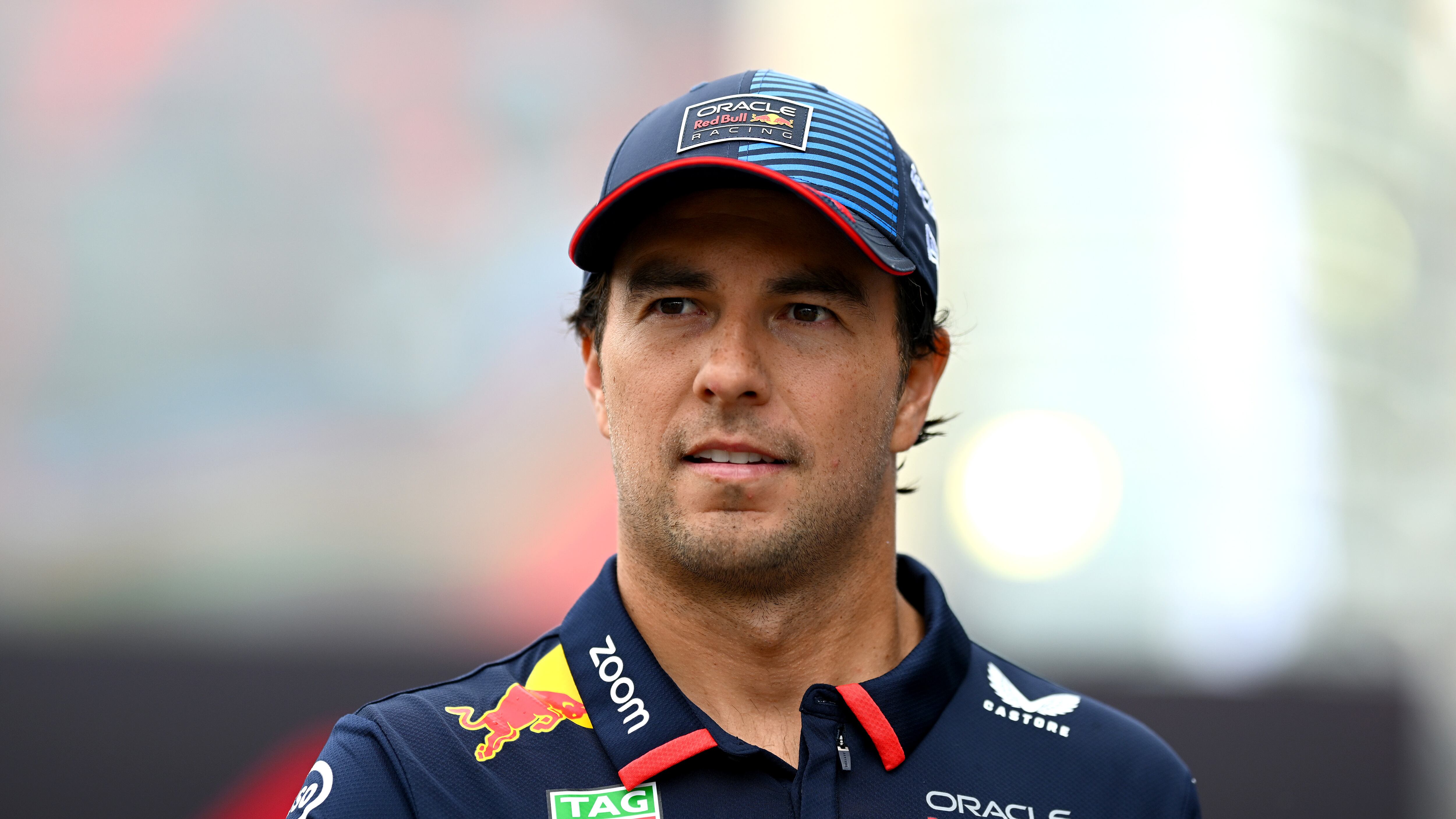 'Checo' Pérez buscará arrancar en primeras posiciones el domingo de carrera.