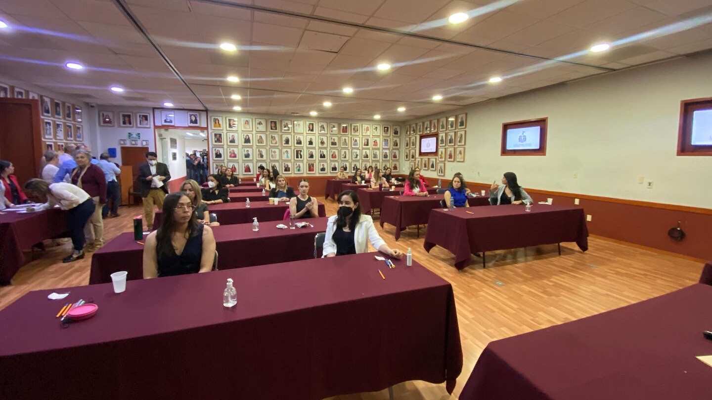 De momento los diputados no pueden avanzar en la elección al existir dos suspensiones judiciales.