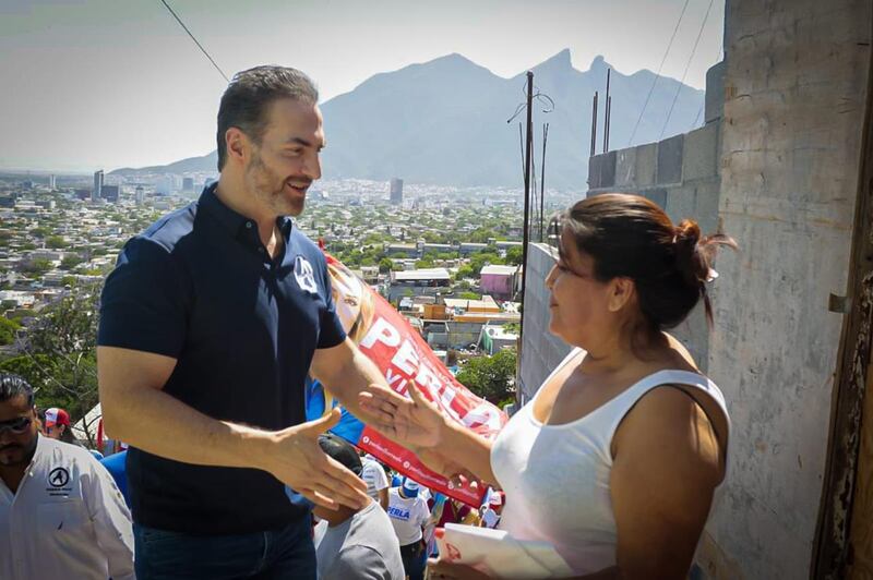 Su compromiso es cumplir con la gente que votó por él en esta y otras elecciones.