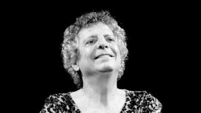 Durante el fin de semana surgieron noticias falsas sobre el fallecimiento del actor César Bono por lo que este desmintió todo a través de Twitter.