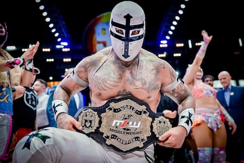 Templario hace historia: Ya hay nuevo campeón mundial MLW en la Arena México