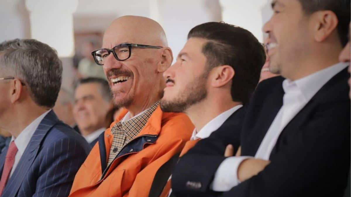 ¡Irreconocible! Reaparece Dante Delgado tras meses de lucha contra el cáncer de estómago