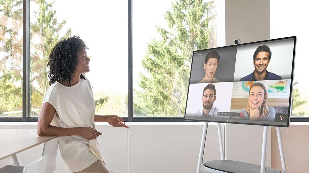Surface Hub 2S y APC Charge