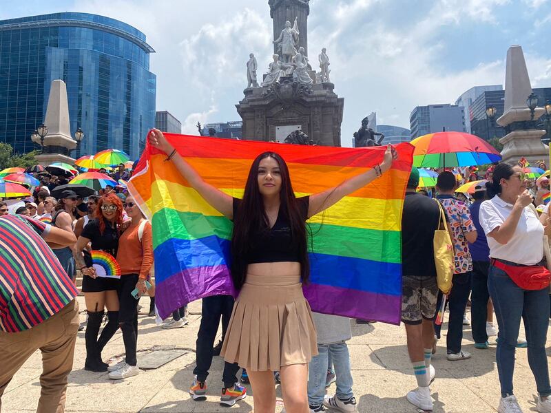 marcha del orgullo LGBT+ 2024 en CDMX