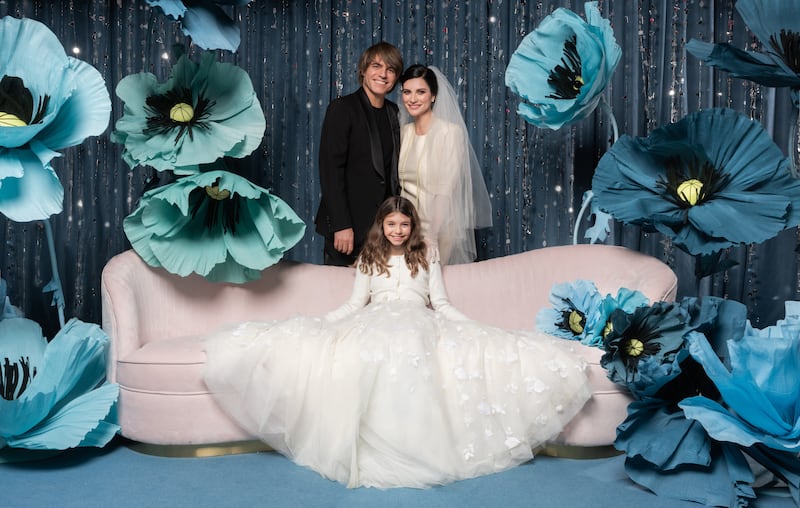 Laura Pausini comparte los detalles de su íntima boda