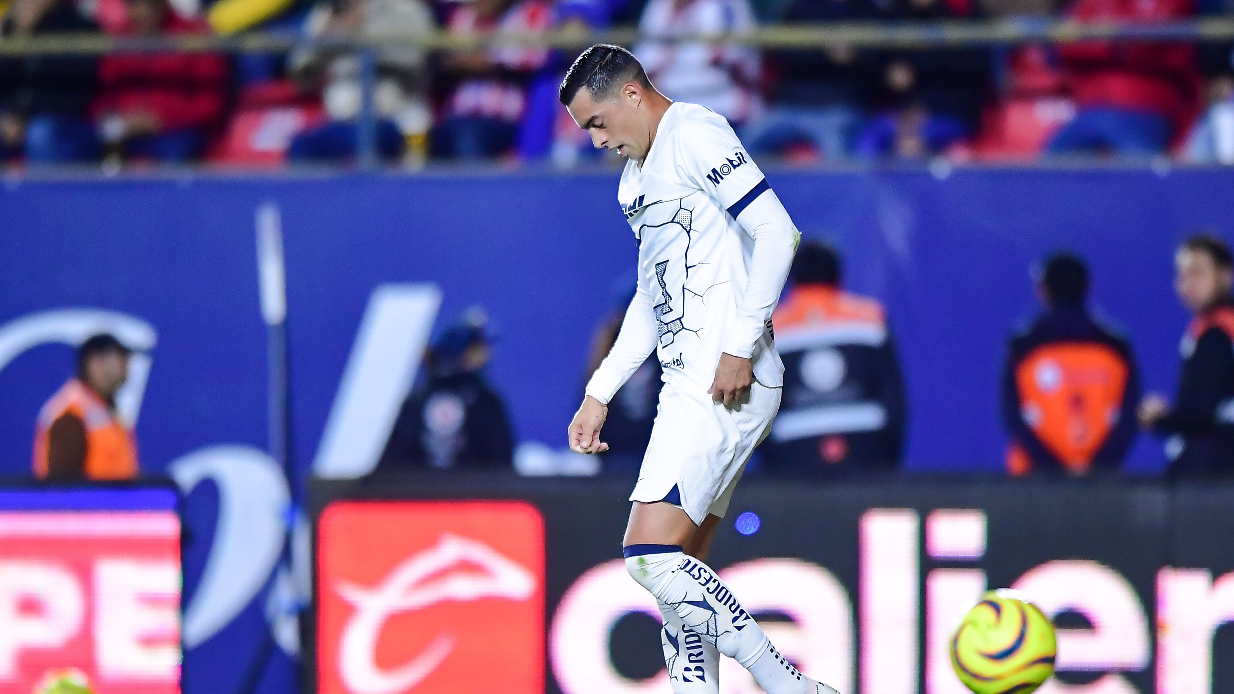 Funes Mori debutó como universitario en la jornada 1 del torneo contra Juárez FC en CU.