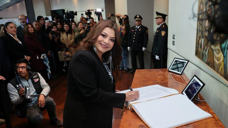 Gobierno de CDMX emite Bono Verde por 3 mil mdp para movilidad sustentable; el más grande en la historia capitalina