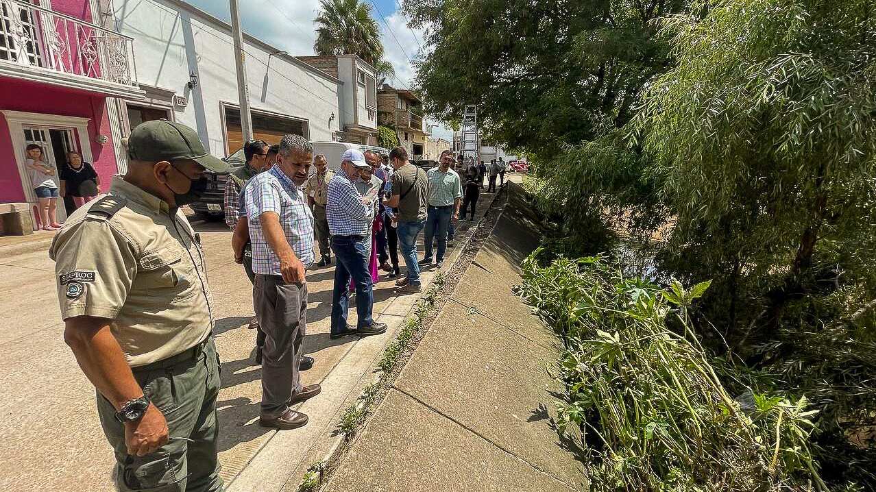 Se informó que el gobierno aplicará fondos para ayudar a las familias damnificadas por el desastre natural.