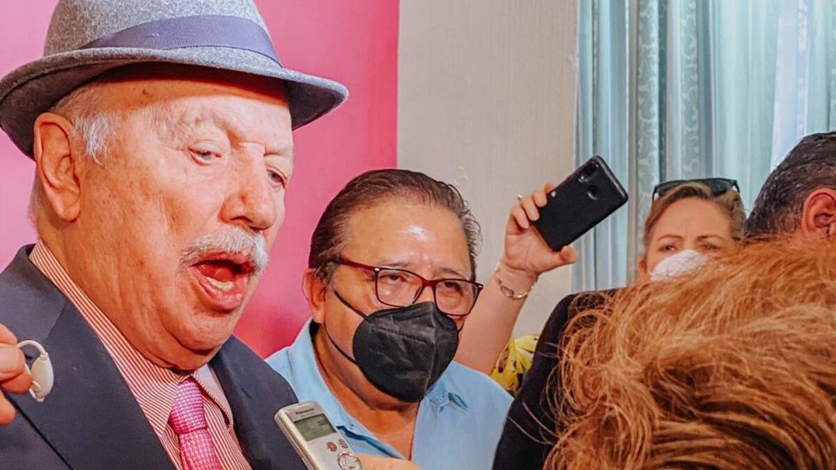 Onésimo Cepeda renuncia a diputación; dura menos un día su postulación