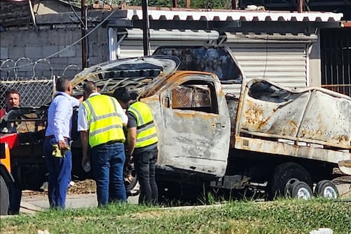 VIDEO: ¡Otra explosión! Así se incendió vehículo con cilindros de gas en Baja California