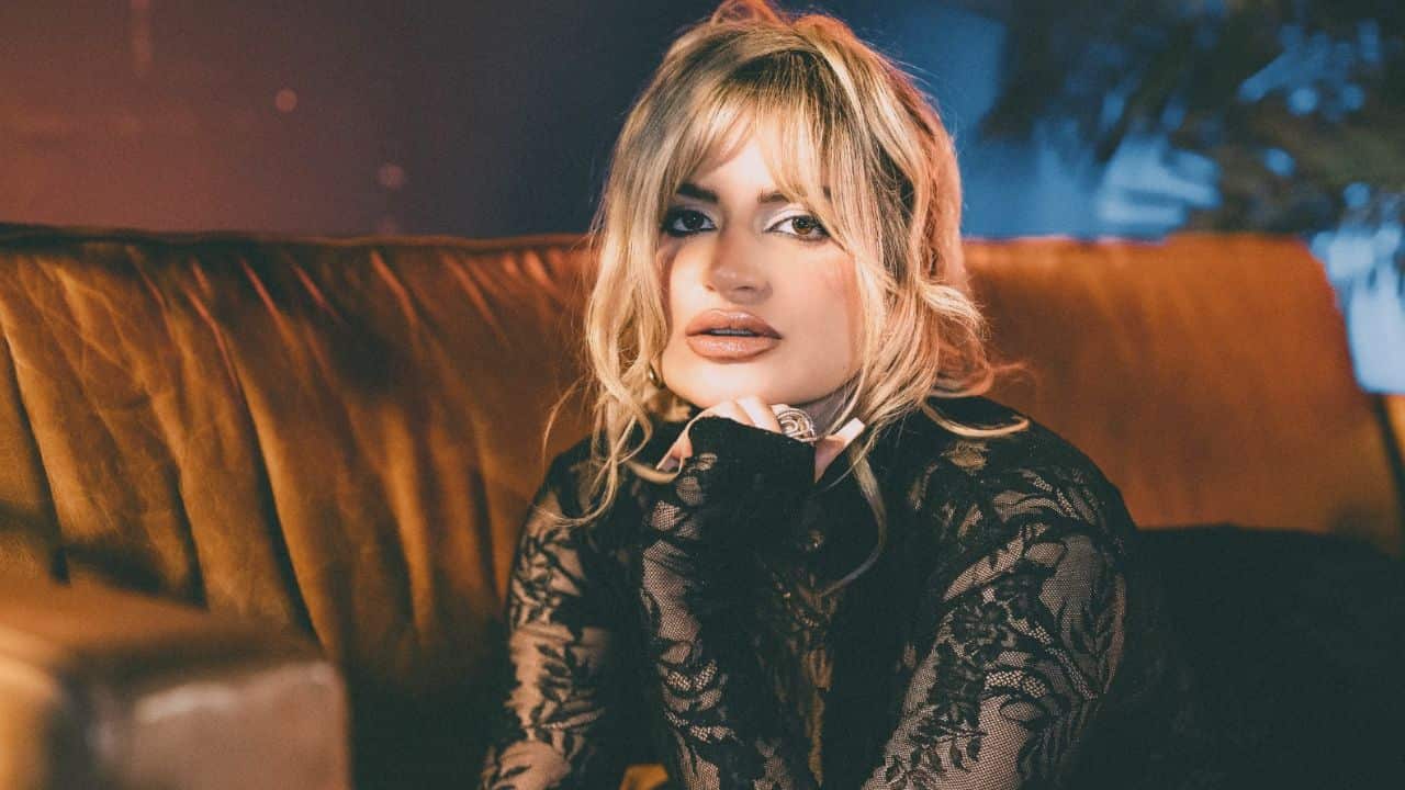 La cantante está cerca de alcanzar 2 millones de reproducciones de su nuevo sencillo.