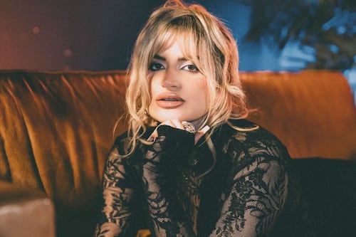 Ángel Bleu celebra el éxito rotundo de ‘No te lo niego’, con casi 2 millones de reproducciones