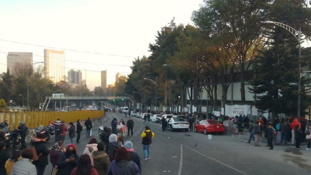 Problemas en los trámites de la tarjeta para las Becas Benito Juárez.