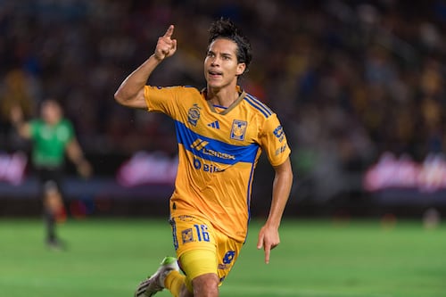 “Tigres me regresó la sonrisa”: Diego Lainez