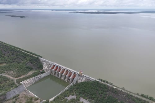 Samuel García busca apoyo de Conagua para crecer en un 54%  capacidad de El Cuchillo