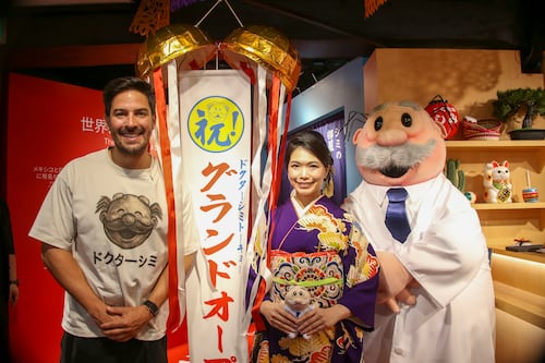 El Dr. Simi conquista Tokio: así es la pop-up store inmersiva que une a México y Japón