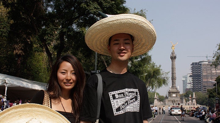 Turistas japones en México