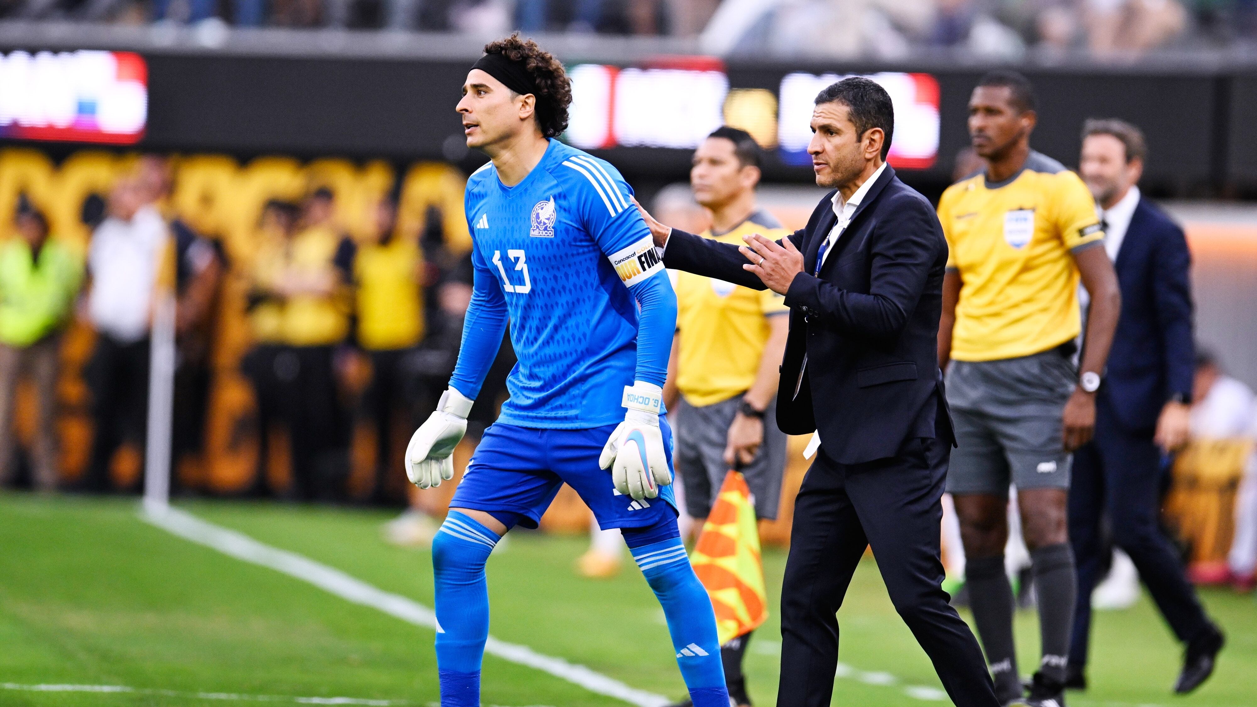Jaime Lozano ha declarado que Guillermo Ochoa es su arquero titular rumbo al Mundial 2026.